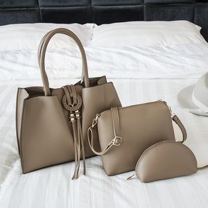 Brand NEW woman’s 3 PC’S fashion handbags💎
